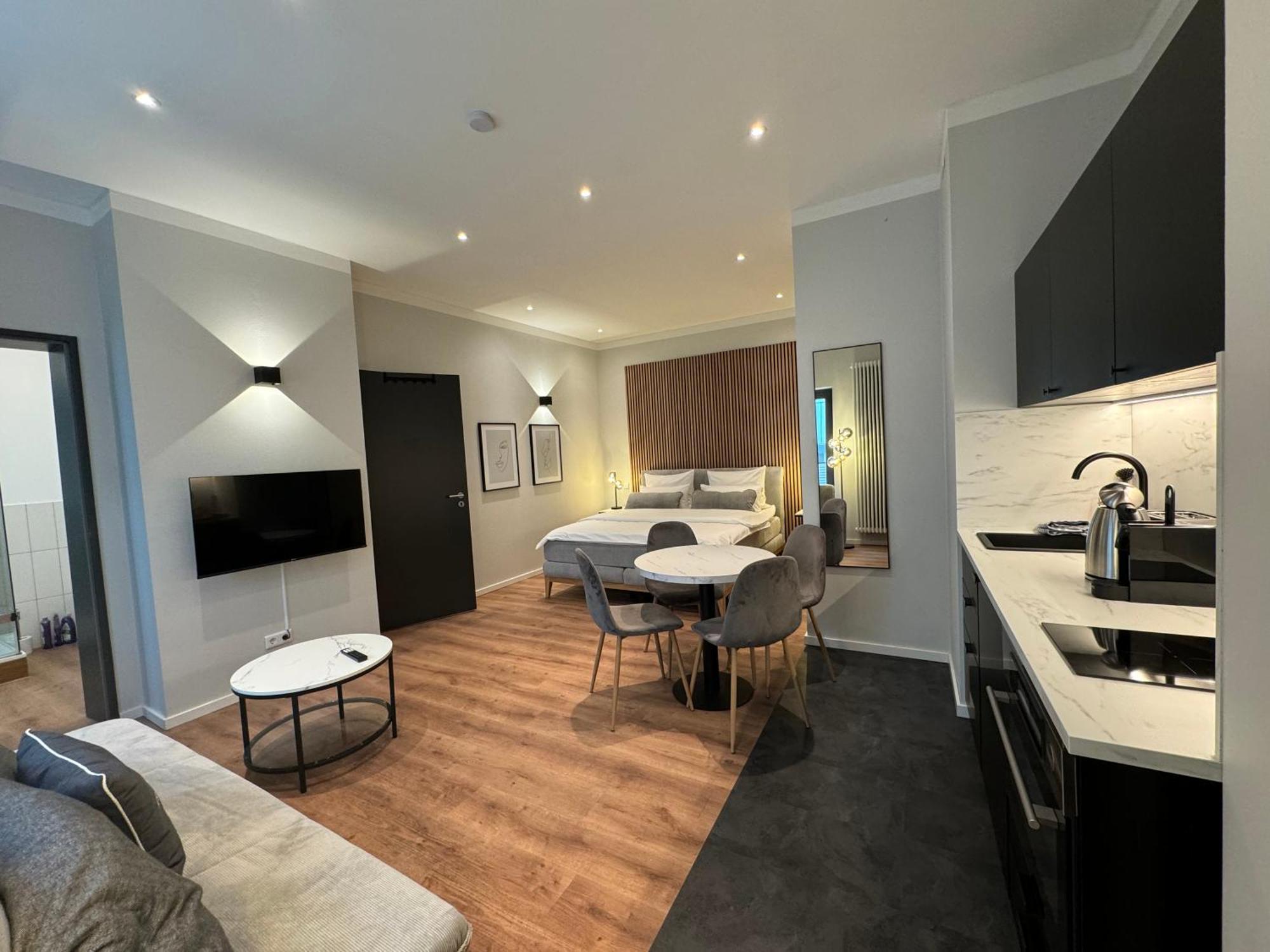 City-studio Im Innenhof Mit Boxspring-bett Und Community-raum Munster (North Rhine-Westphalia)