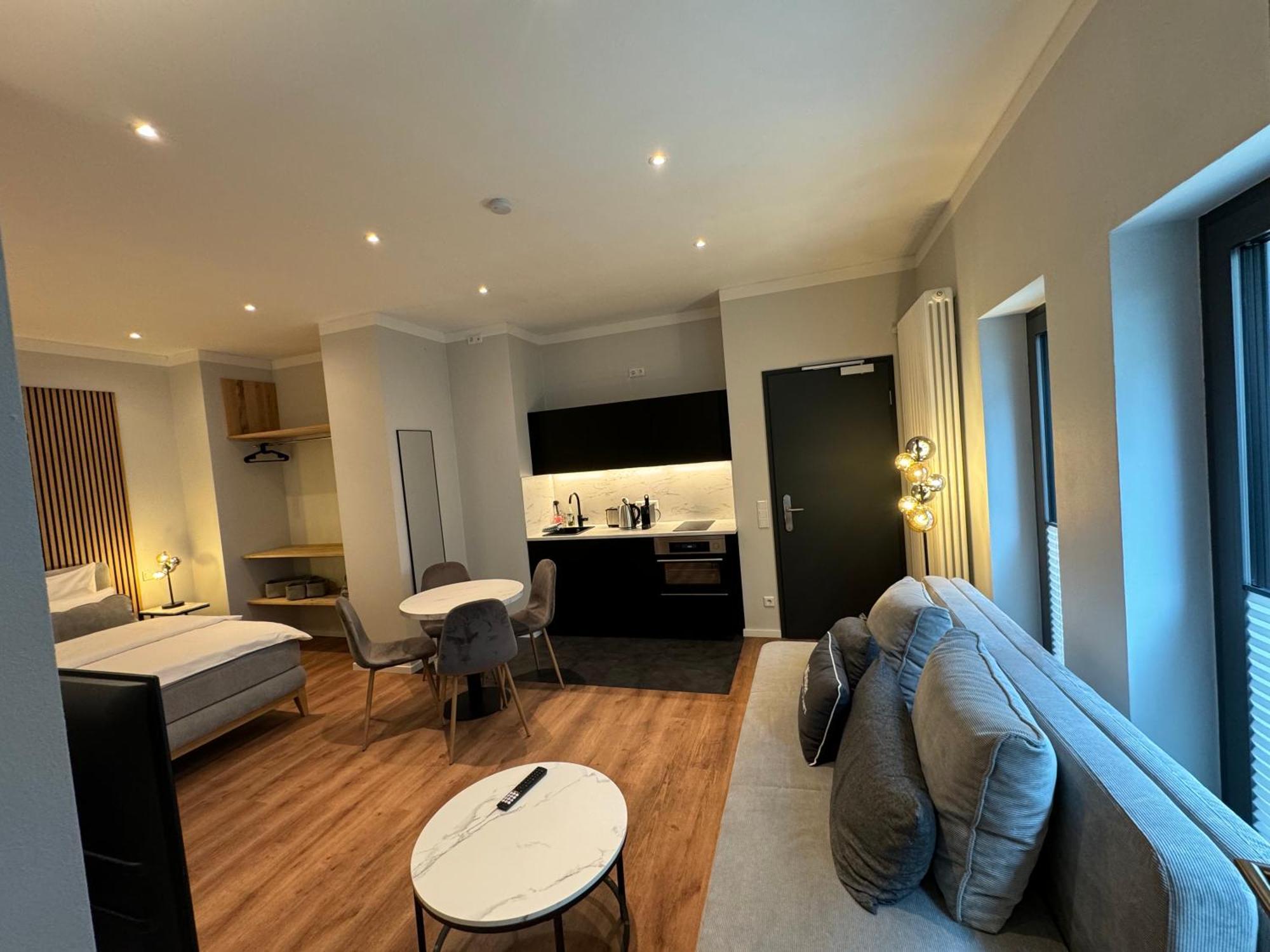 City-studio Im Innenhof Mit Boxspring-bett Und Community-raum * Munster (North Rhine-Westphalia)